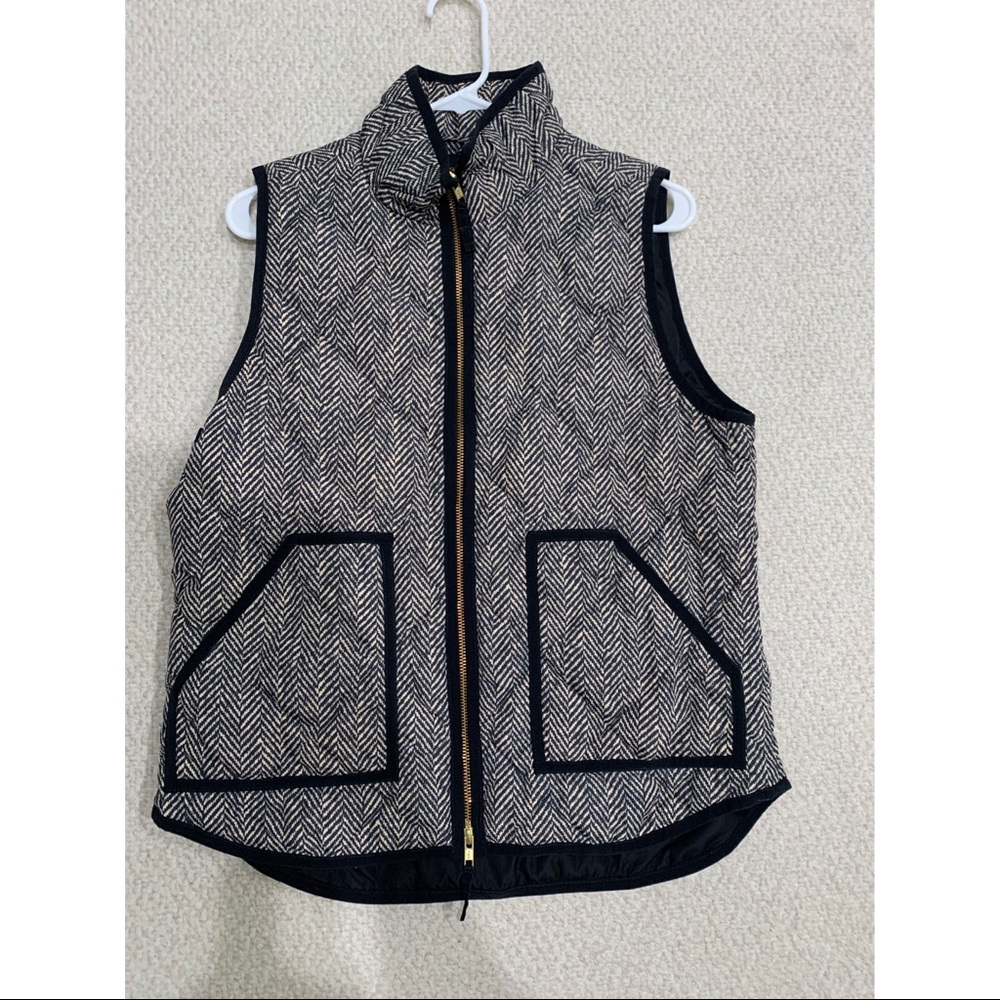 Jcrew herringbones vest M
